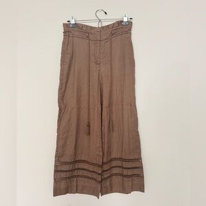 White House Black Market Brown Cropped Pants